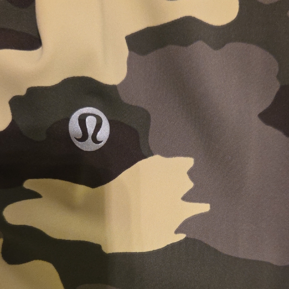 Camo Print Leggings - Picture 4 of 4